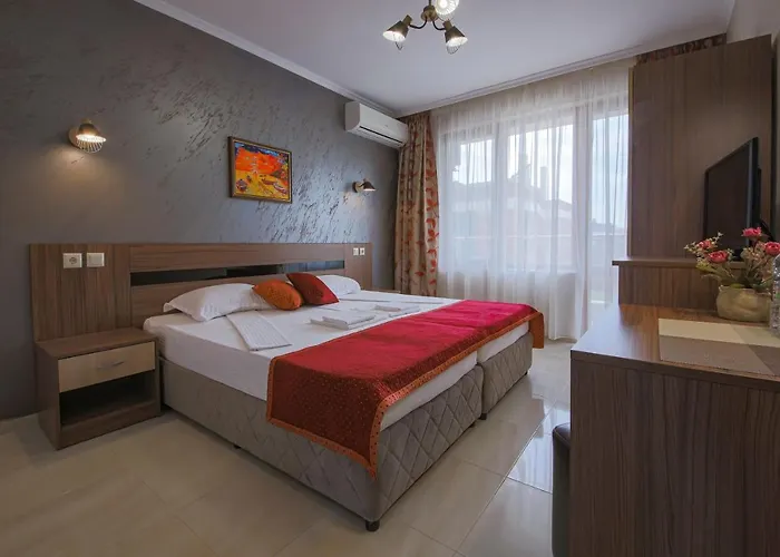 Phoenix Πανσιόν