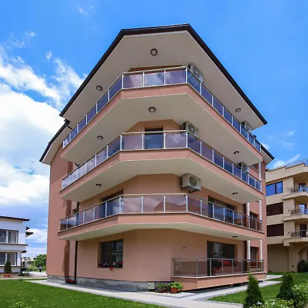 Phoenix Guest house 3*