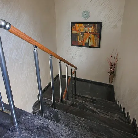 Guest house Phoenix