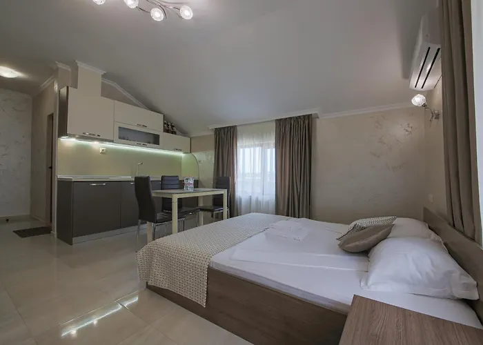 Pensionat Phoenix 3*