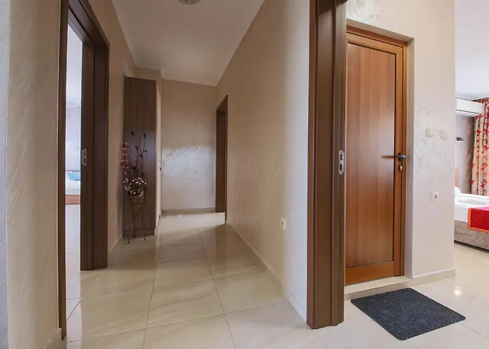 Phoenix Pensionat 3*